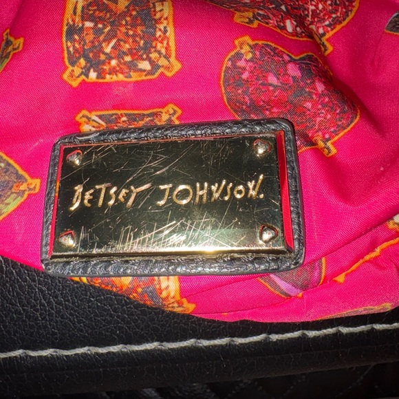 Betsey Johnson Pink Crossbody Bag with Gold Chain - Picture 2 of 5